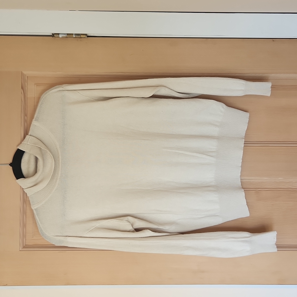 Off white doncaster silk sweater, size XL